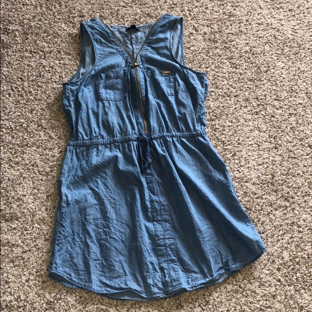 GBG sz M denim dress.